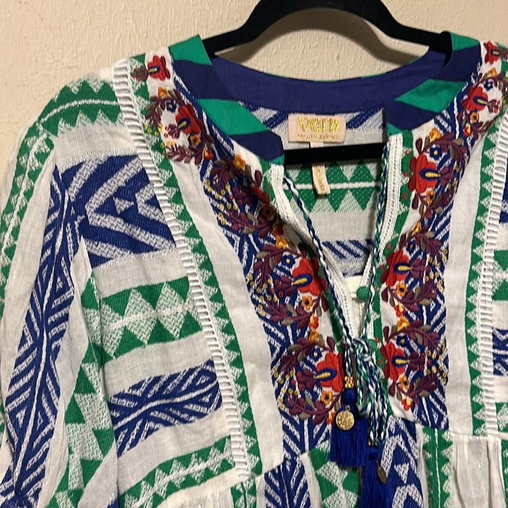 Anthropologie White Top with Blue and Green Geometric Print - Picture 6 of 16